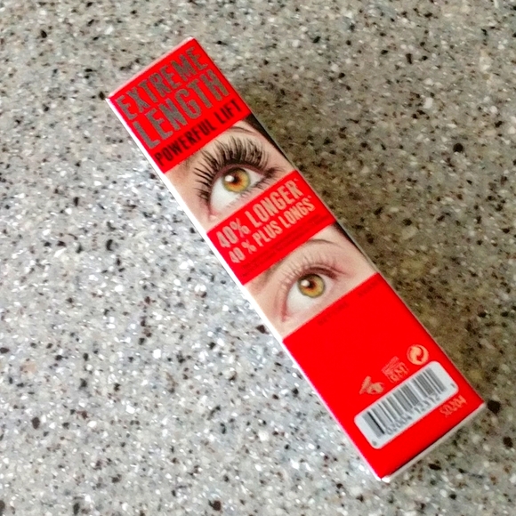 NWT benefit Mini they're Real! Magnet in SUPERCHARGED BLACK - Picture 3 of 6